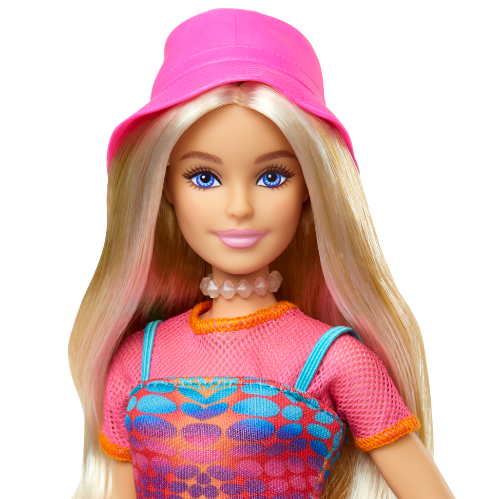 Barbie Pink Passport Italy Doll Set With Clothes & Travel Accessories, Includes Blonde Doll & Food Pieces