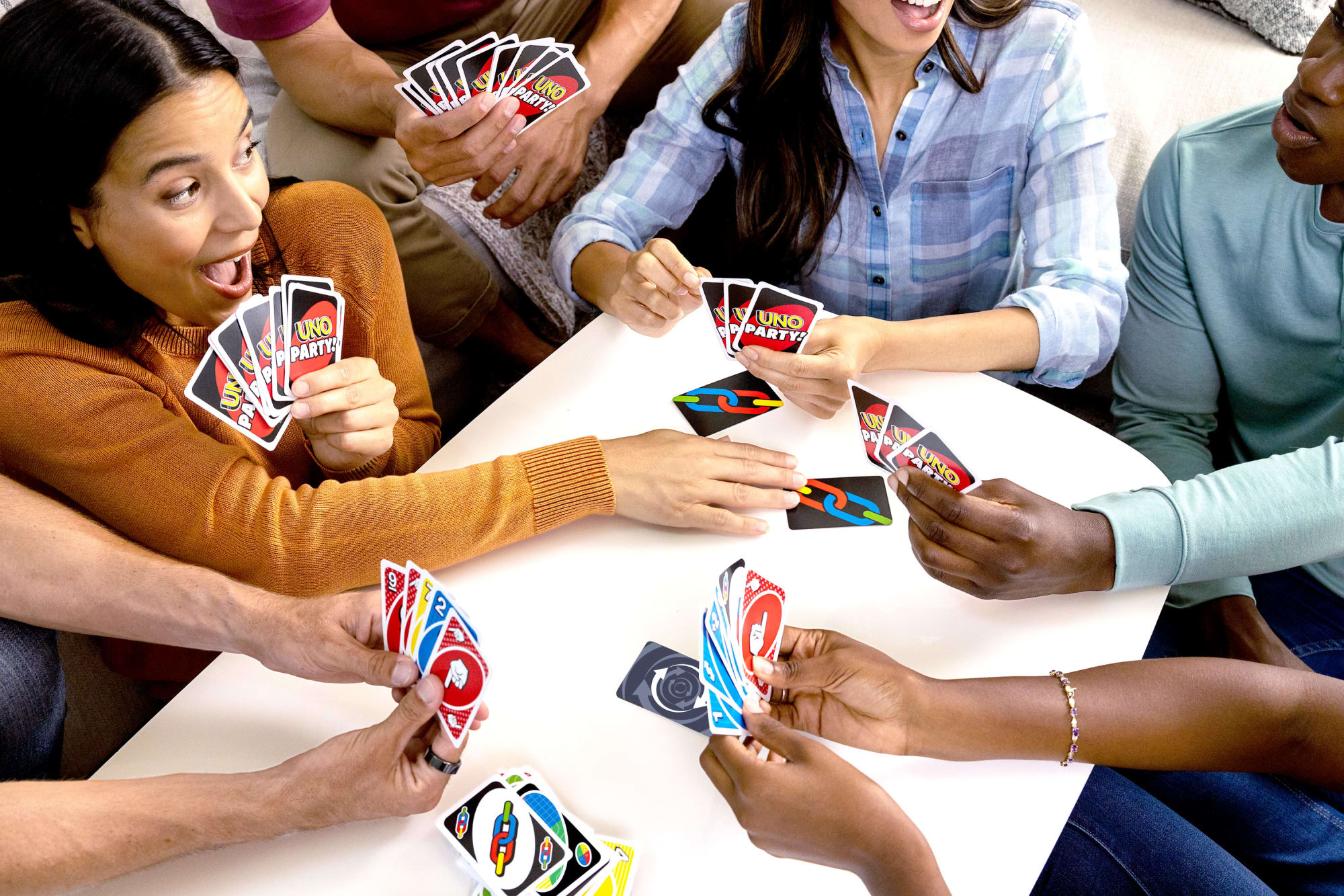 UNO Juego de Cartas Party Renovado